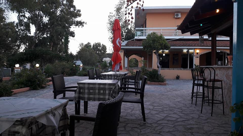 Nikolas Club Kávos المظهر الخارجي الصورة